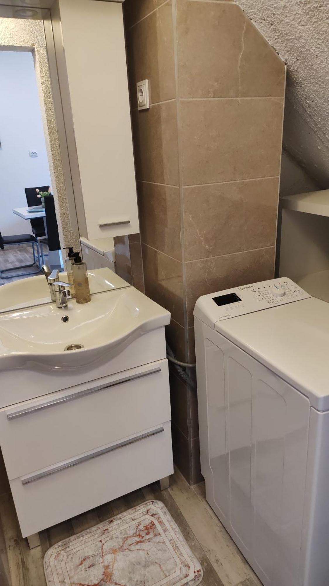 Apartman Kastel Каштела Екстер'єр фото